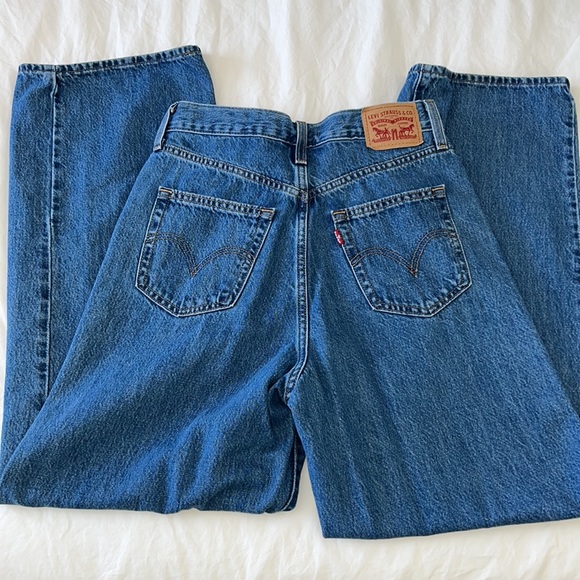Levi’s Jeans - Picture 2 of 3